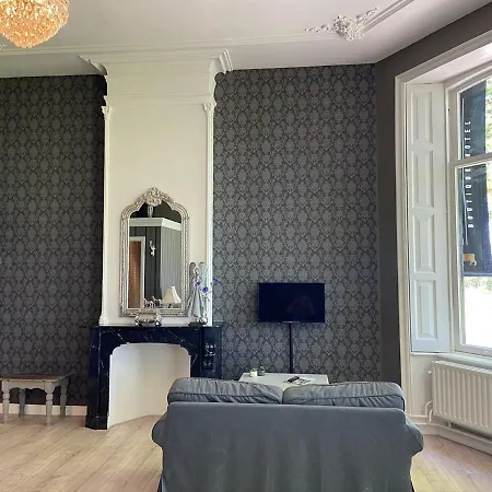 Hotel De Os En Het Paard Deil