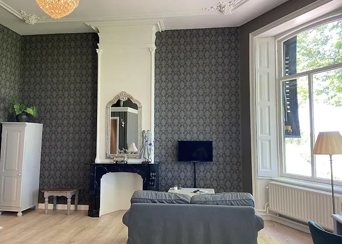 酒店 牛马酒店 Deil