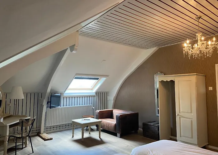 牛马酒店 3* Deil