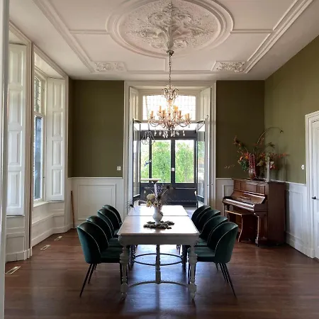 De Os En Het Paard Deil